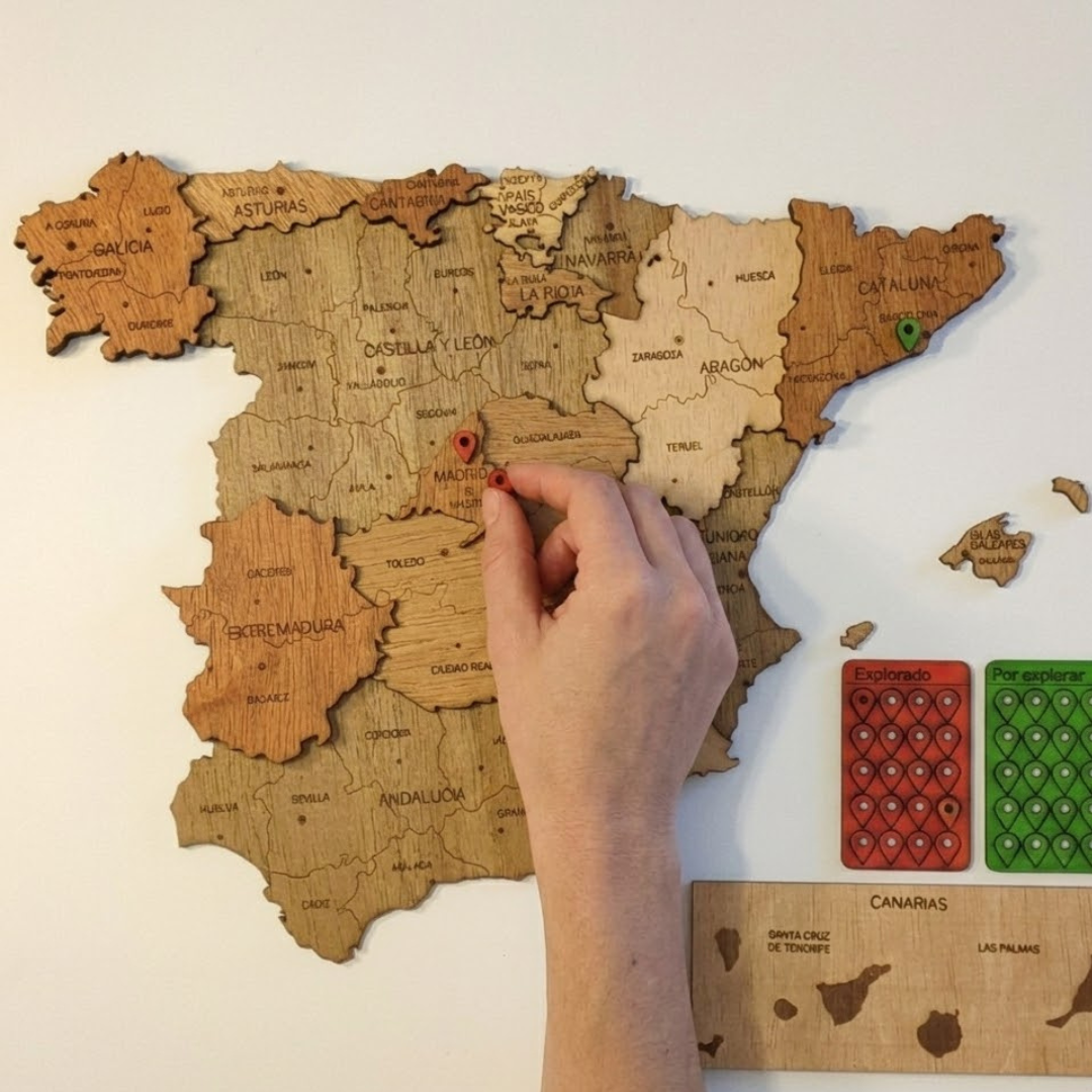 Pushpins with Country Flags